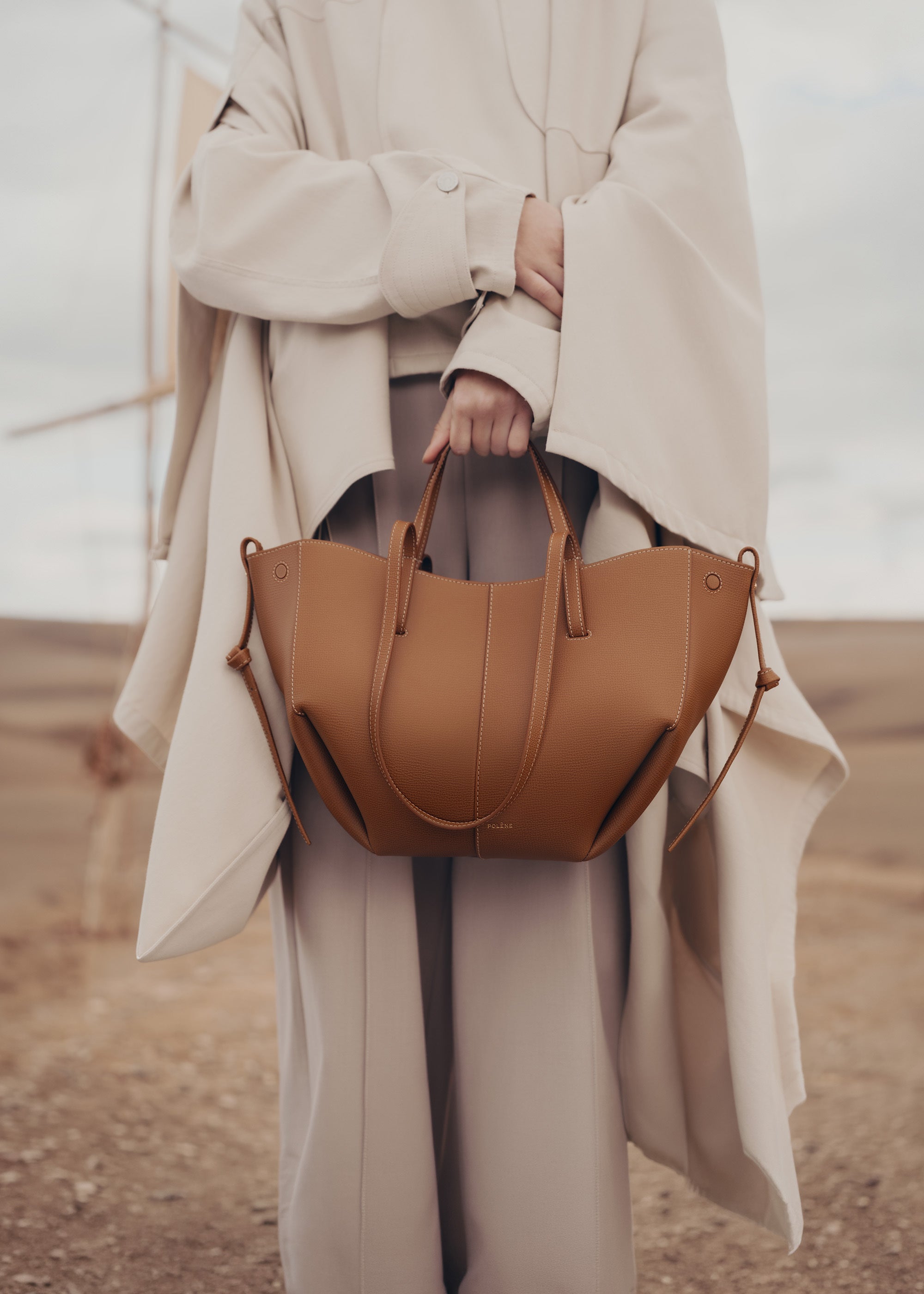 Cyme Mini - Textured Camel